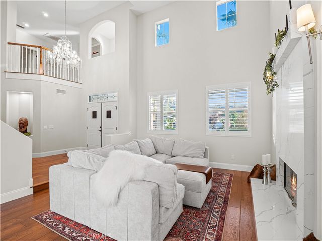 15345 Michael Crest, Canyon Country, CA 91387