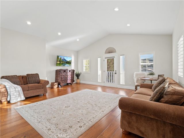 15345 Michael Crest, Canyon Country, CA 91387