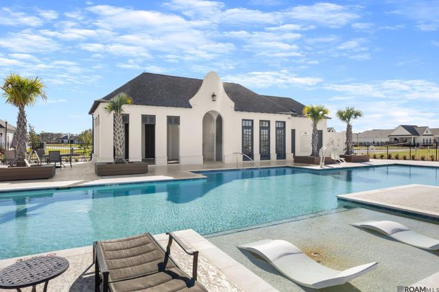 744 Conway Village Blvd, Gonzales, LA 70737