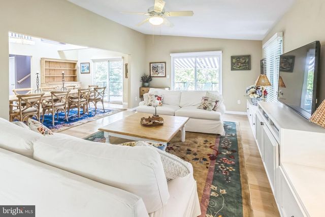 8 MILTON AVE, Lewes, DE 19958