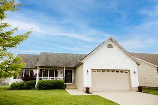 1452 Meadow Ridge Circle, Wilmington, OH 45177