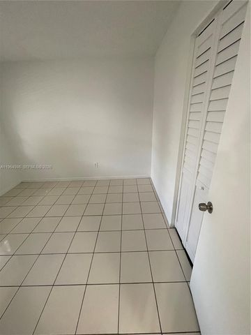 9700 Hammocks Blvd 204, Miami, FL 33196