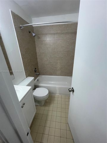 9700 Hammocks Blvd 204, Miami, FL 33196