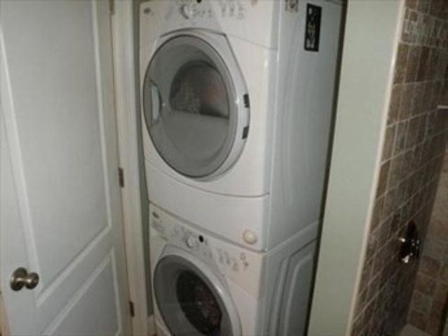 65 Independence Ave 1, Quincy, MA 02169