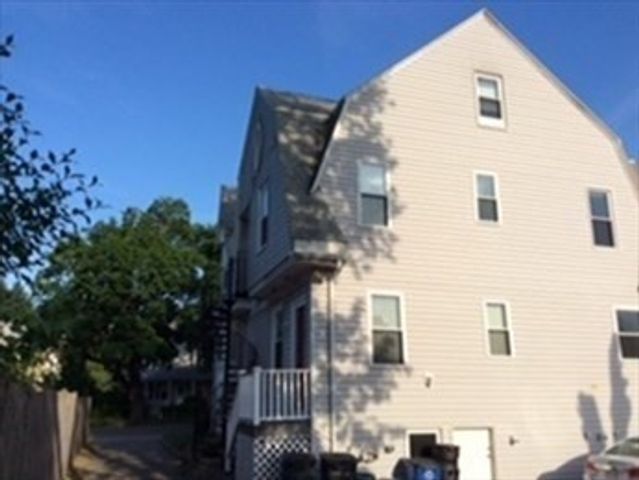 65 Independence Ave 1, Quincy, MA 02169