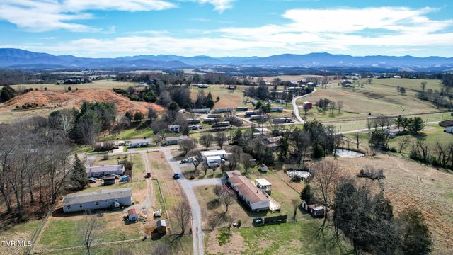 736 Susong Memorial Road, Greeneville, TN 37743