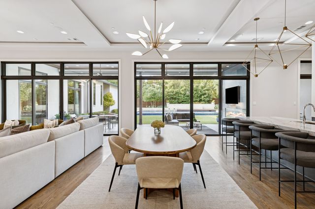 4447 Taos Road, Dallas, TX 75209