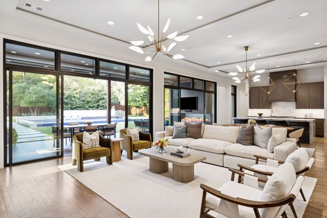 4447 Taos Road, Dallas, TX 75209