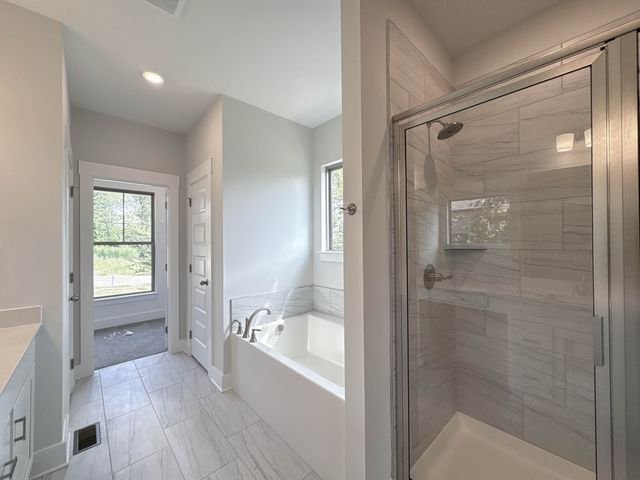 503 Claire Ct, Lebanon, TN 37087