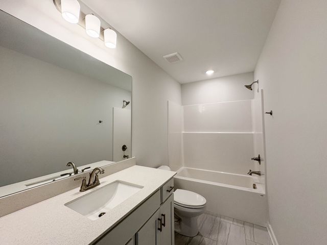 503 Claire Ct, Lebanon, TN 37087