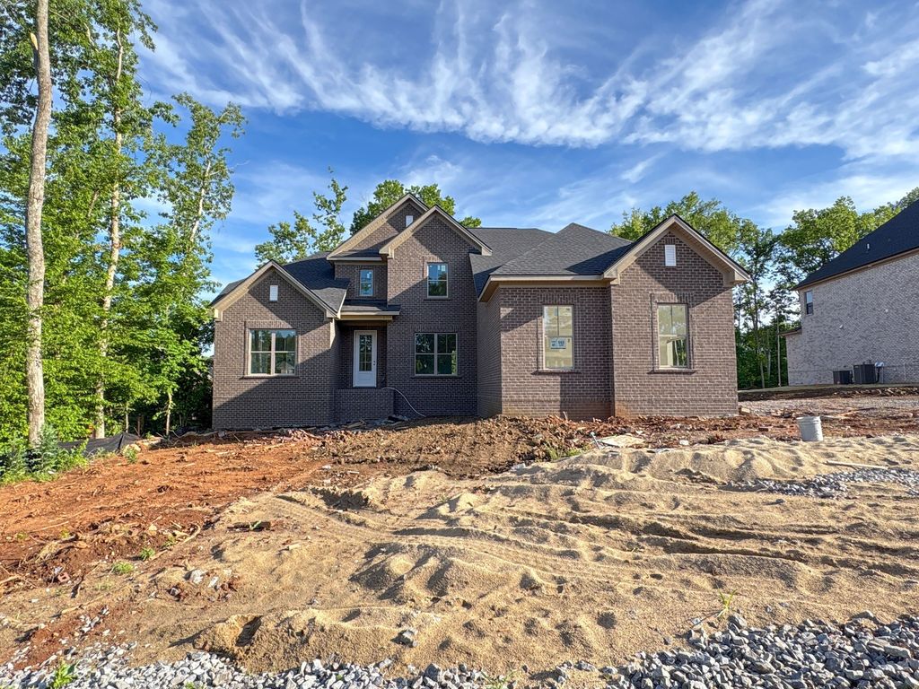 503 Claire Ct, Lebanon, TN 37087