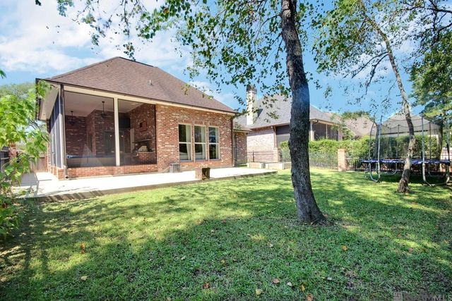 26120 St Germain Ct, Denham Springs, LA 70726