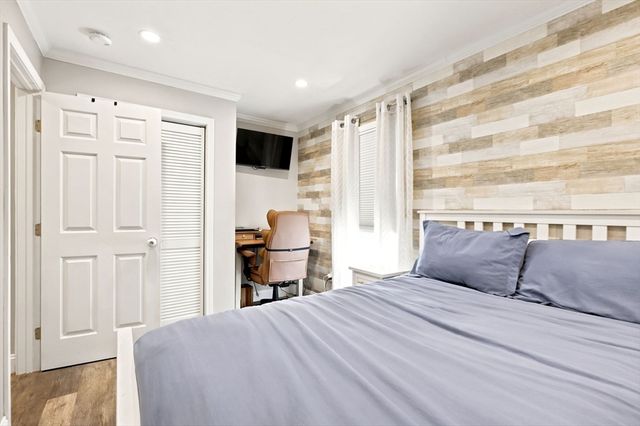 36 Monroe Rd, Hanover, MA 02339