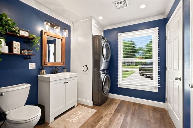 36 Monroe Rd, Hanover, MA 02339