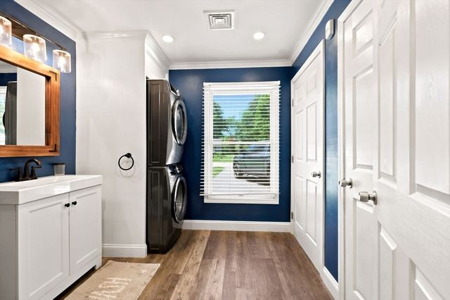 36 Monroe Rd, Hanover, MA 02339