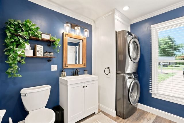 36 Monroe Rd, Hanover, MA 02339