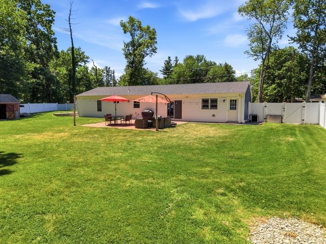 36 Monroe Rd, Hanover, MA 02339