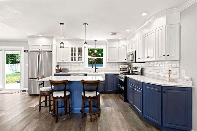 36 Monroe Rd, Hanover, MA 02339