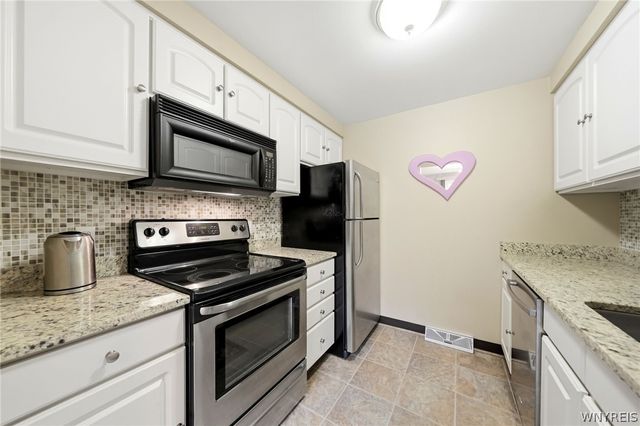 60 Groton Drive 2, Amherst, NY 14228