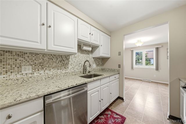 60 Groton Drive 2, Amherst, NY 14228
