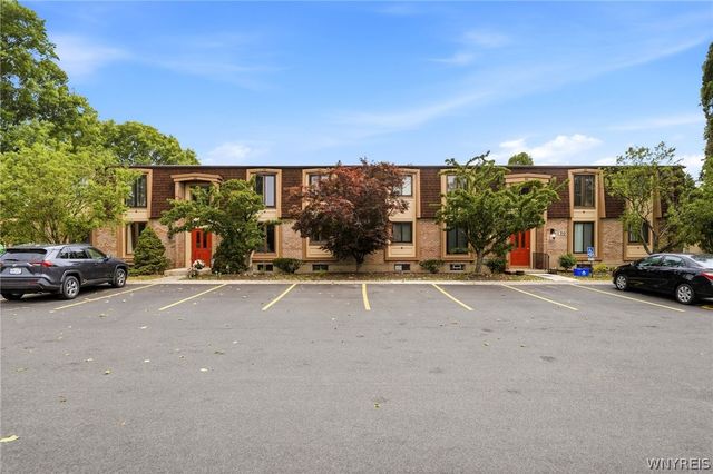 60 Groton Drive 2, Amherst, NY 14228