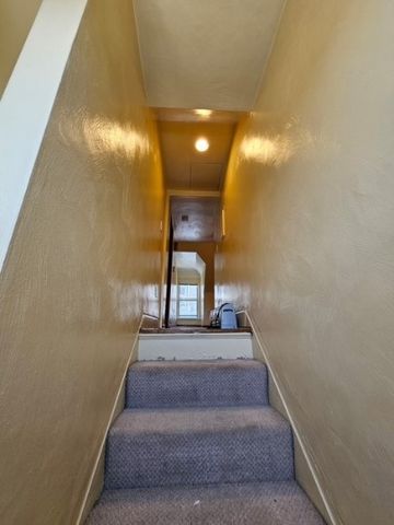 546 Greenfield Ave 3, Greenfield, PA 15207