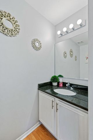 456 N Kelly Court, Romeoville, IL 60446