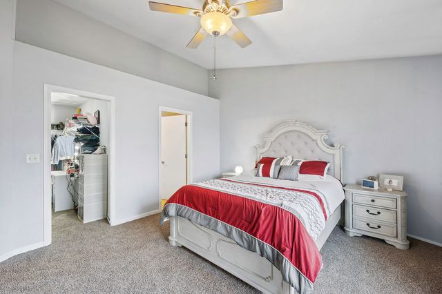 456 N Kelly Court, Romeoville, IL 60446