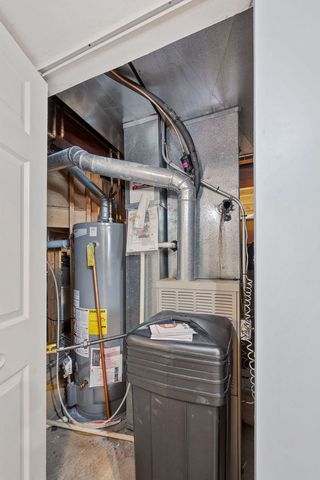 456 N Kelly Court, Romeoville, IL 60446