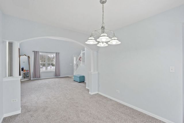 456 N Kelly Court, Romeoville, IL 60446