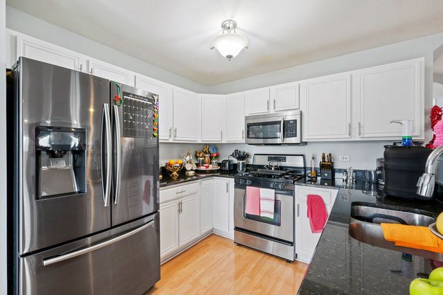 456 N Kelly Court, Romeoville, IL 60446