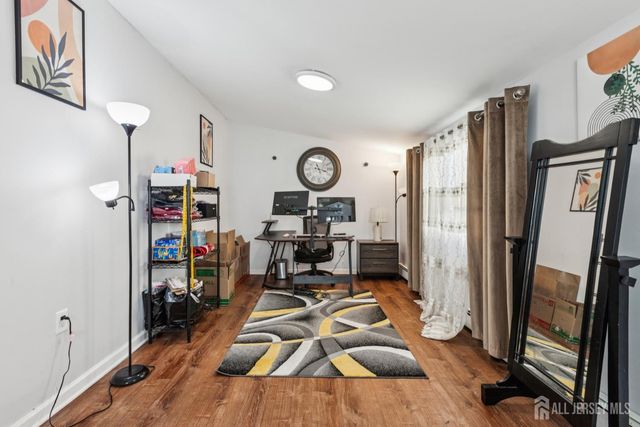 41 Pinetree Drive, Sayreville, NJ 08859