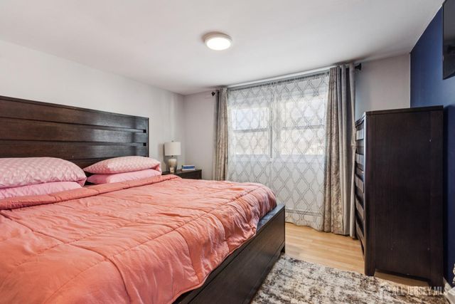 41 Pinetree Drive, Sayreville, NJ 08859