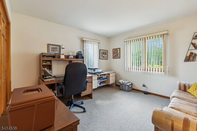 12 Sandalwood Dr, Livingston Twp., NJ 07039