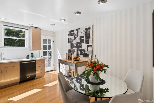 468 Corbett Avenue, San Francisco, CA 94114