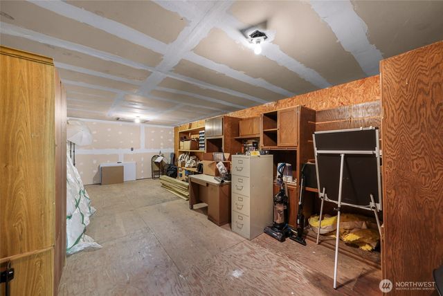 9088 Kendall Road, Sumas, WA 98295