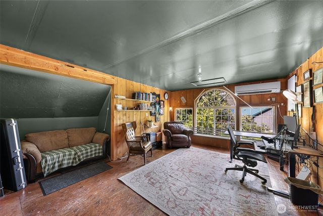 9088 Kendall Road, Sumas, WA 98295