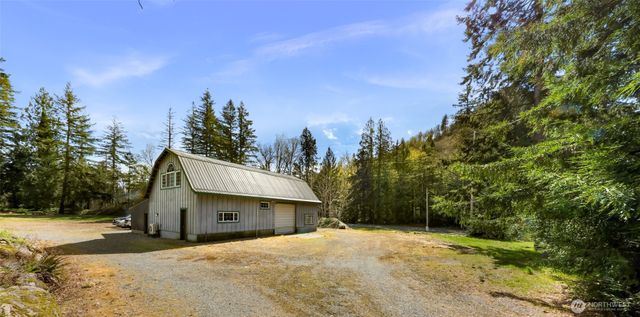 9088 Kendall Road, Sumas, WA 98295
