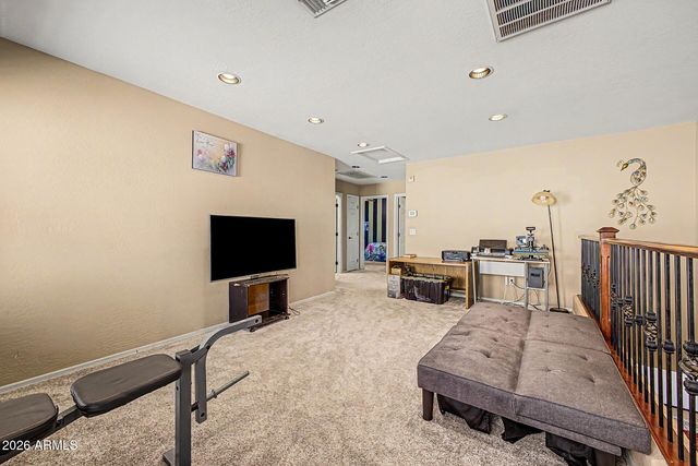 6342 W VALENCIA Drive, Laveen, AZ 85339