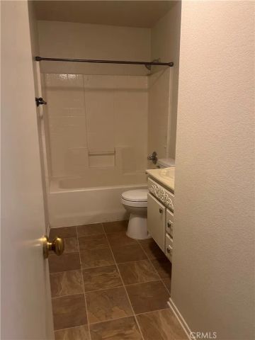 43516 32nd Street East, Lancaster, CA 93535