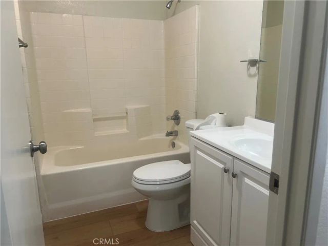 43516 32nd Street East, Lancaster, CA 93535