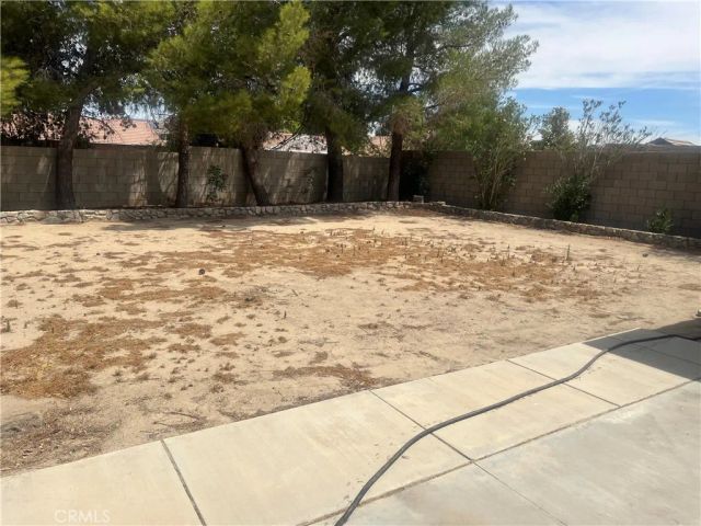 43516 32nd Street East, Lancaster, CA 93535