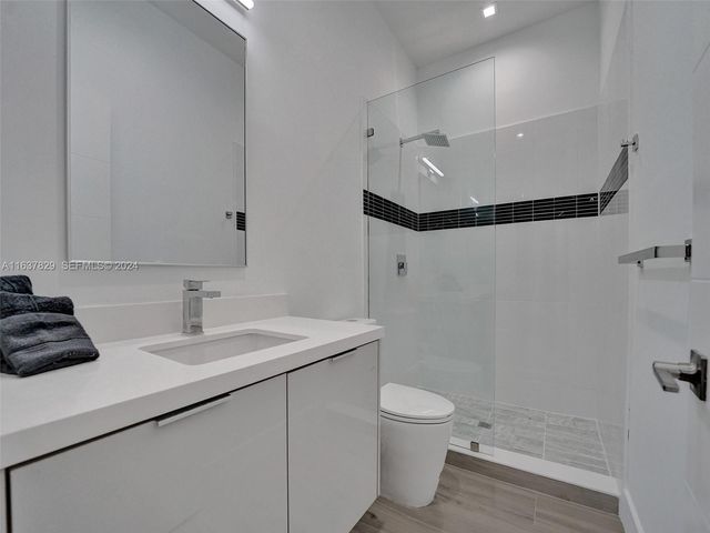 1222 NE 15th Avenue, Fort Lauderdale, FL 33304