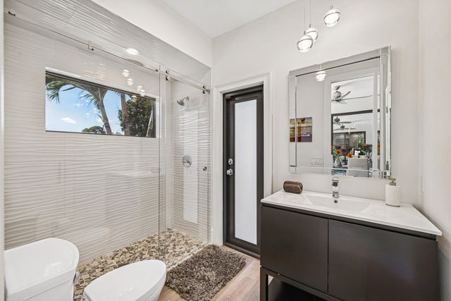 5221 Estates Drive, Delray Beach, FL 33445