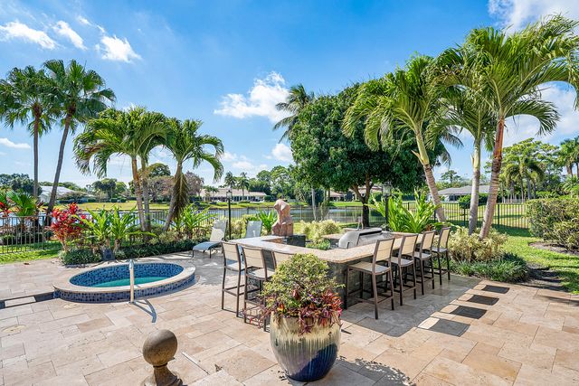 5221 Estates Drive, Delray Beach, FL 33445