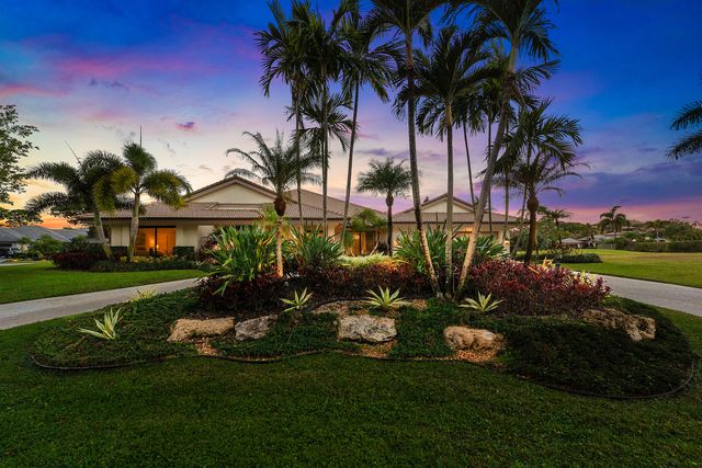 5221 Estates Drive, Delray Beach, FL 33445