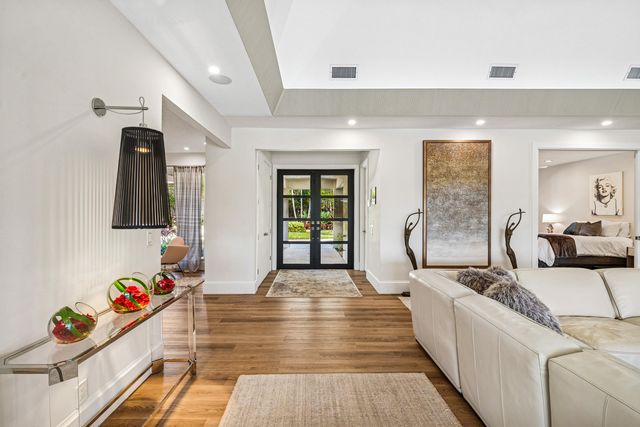 5221 Estates Drive, Delray Beach, FL 33445