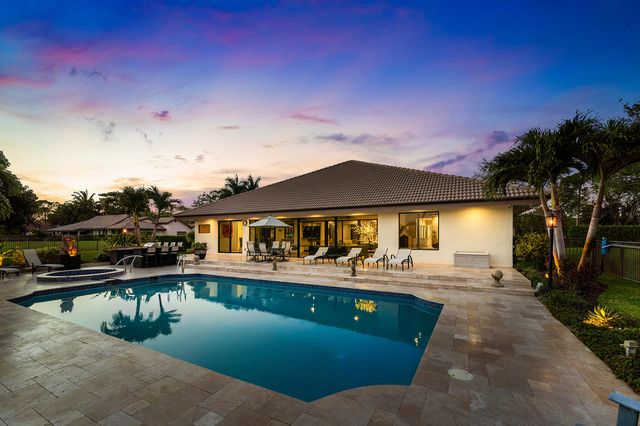 5221 Estates Drive, Delray Beach, FL 33445