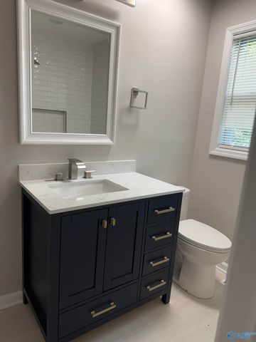 3510 Cable Street NW, Huntsville, AL 35810
