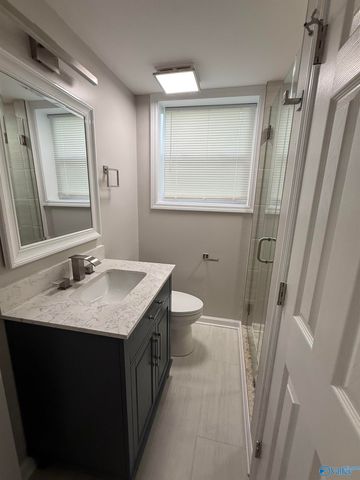 3510 Cable Street NW, Huntsville, AL 35810
